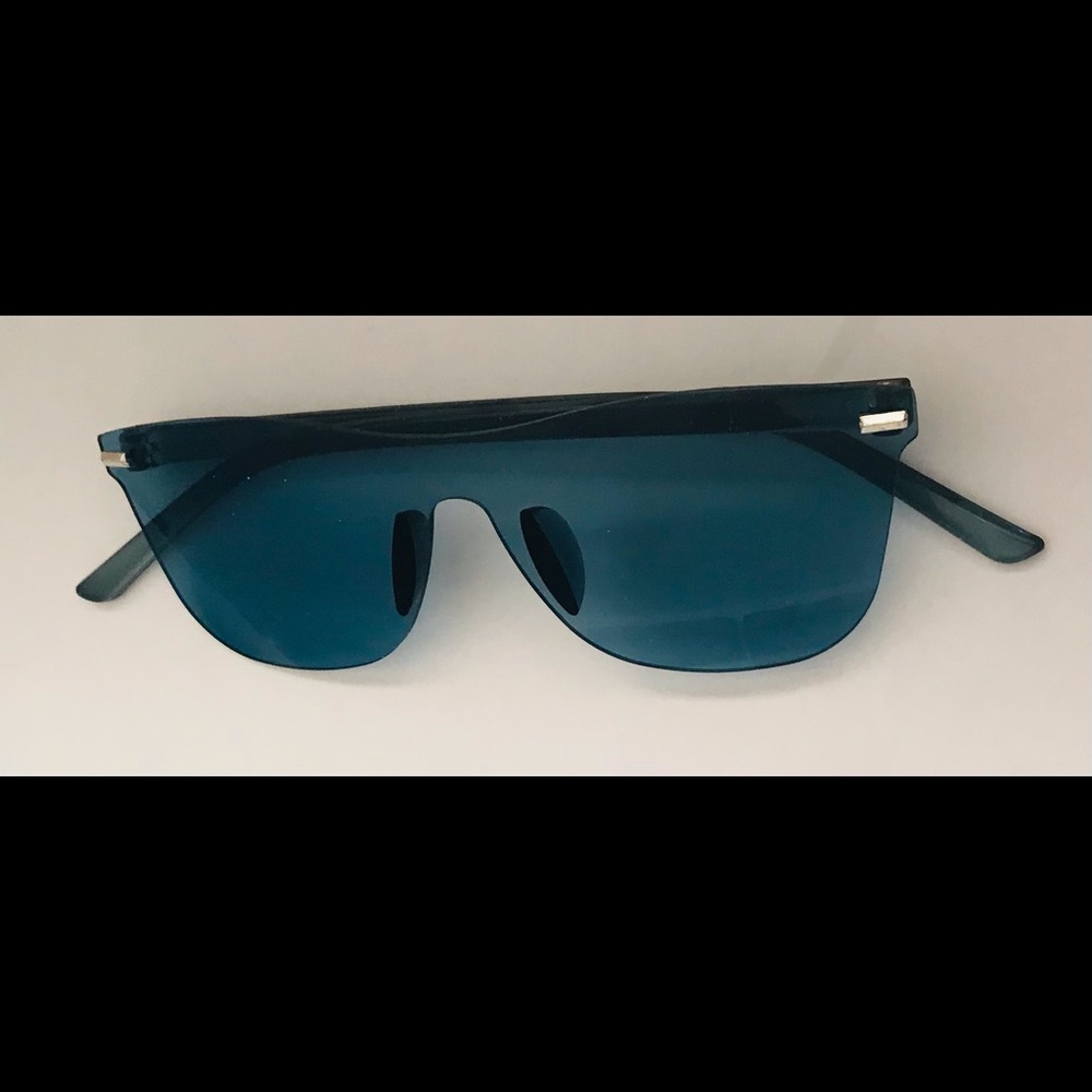 New Dark Blue Sunglasses Small Lightweight Sheffield Home